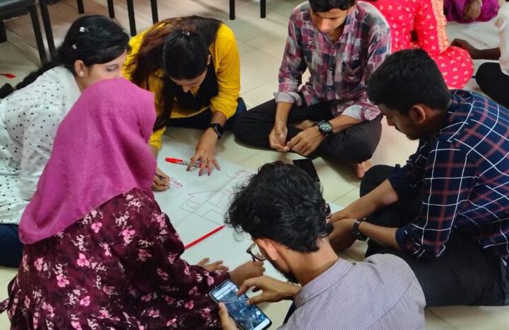 Group work at the youth workshop